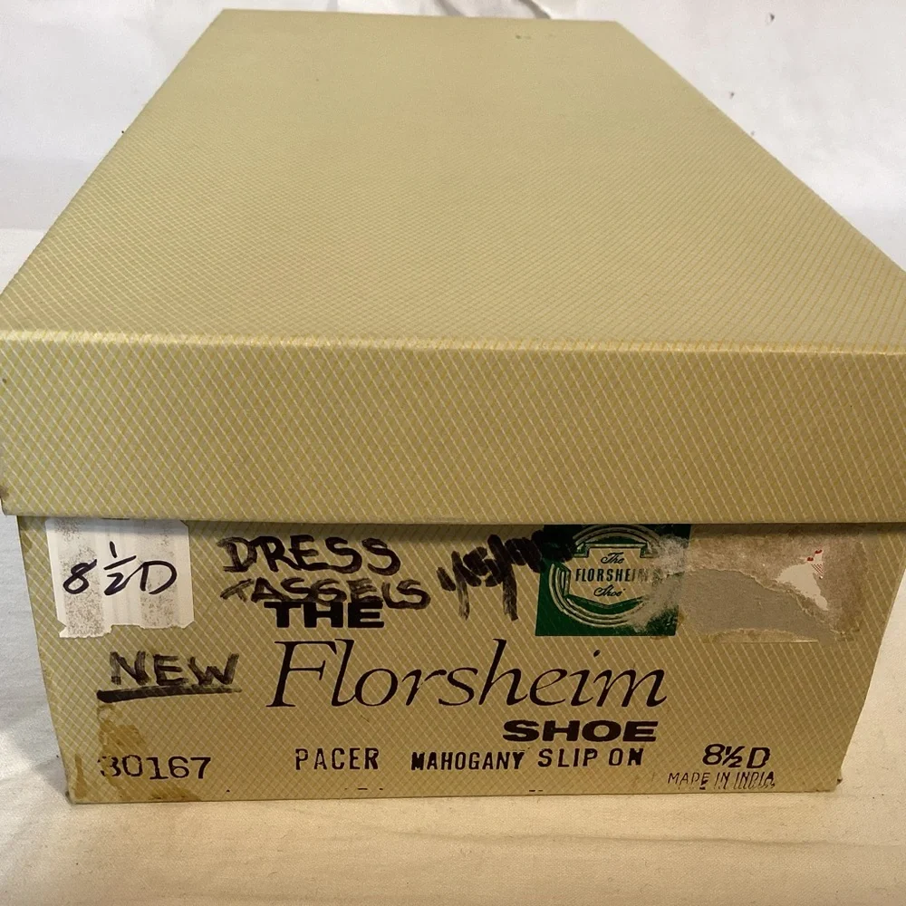 NWT Florsheim Dark Brown Tassel Loafers Men’s size 8 1/2